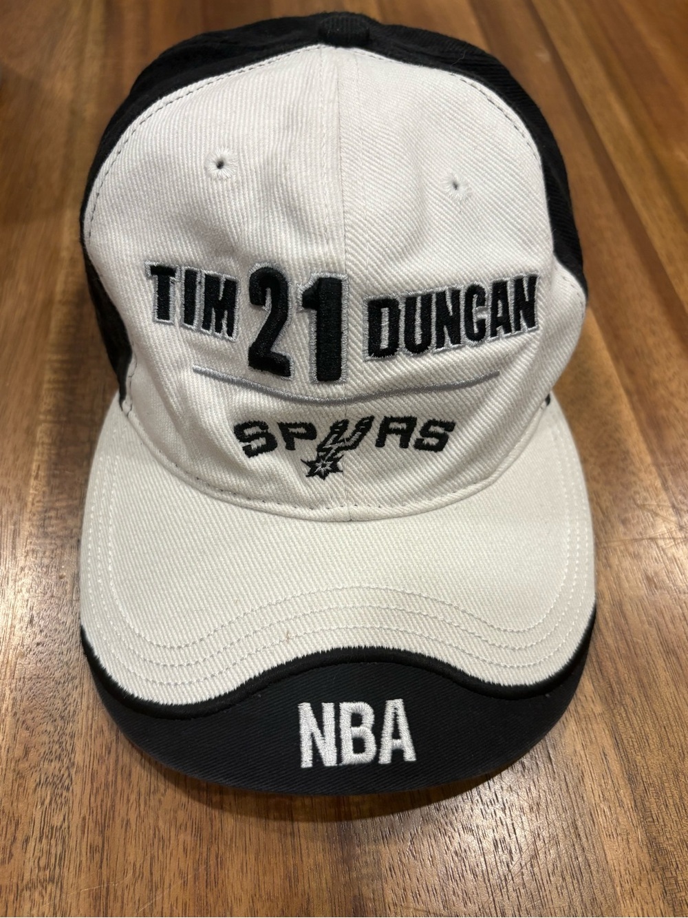 Vintage Tim Duncan #21 San Antonio Spurs NBA Elevation Hat